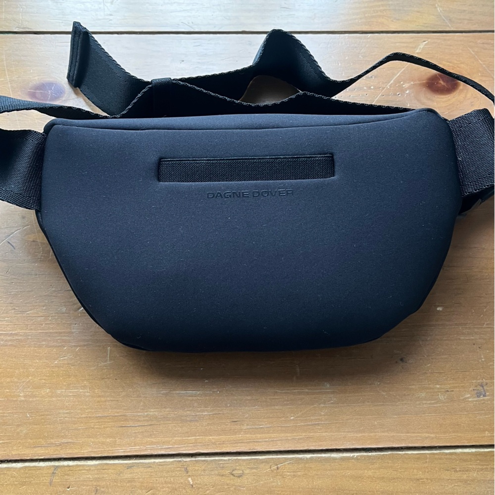 NWOT Dagne Dover Ace Fanny Pack Onyx Black Neoprene Belt Bag Crossbody Unisex - Picture 10 of 12